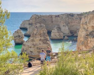 praia da marinha algarve portugal